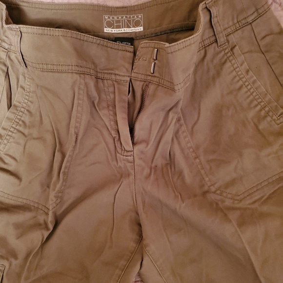 Cargo/Capris - Picture 2 of 5